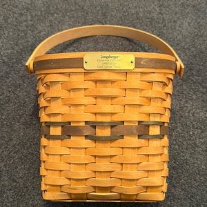 Longaberger Christmas edition Glad Tidings basket with swing handle